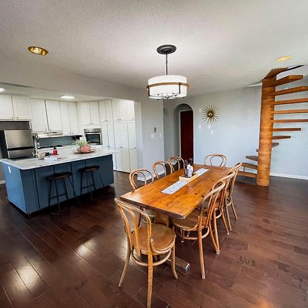 Keokuk Finn'S Hideaway -Modern Family River Home מראה חיצוני תמונה